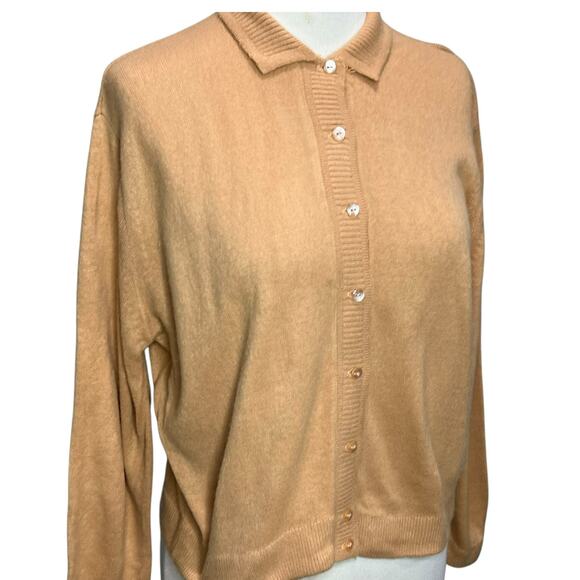 Vintage Cardigan Medium Tan Button Up Soft Knit Classic Preppy Cozy Union Made - Picture 2 of 14